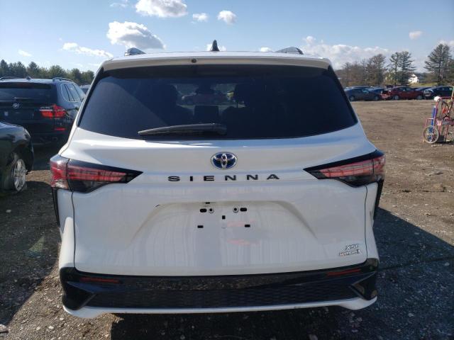 5TDXRKECXNS080768 - 2022 TOYOTA SIENNA XSE WHITE photo 6