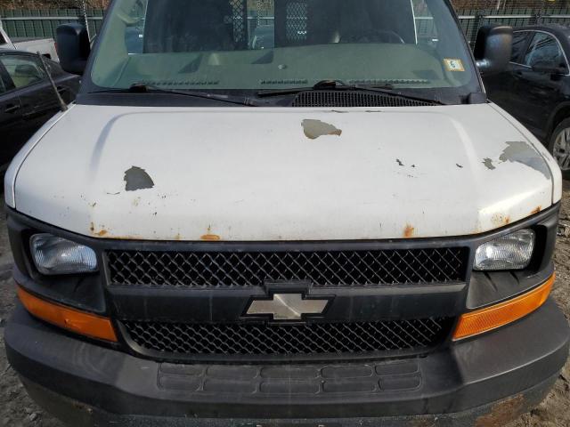 1GCGG25CX81154701 - 2008 CHEVROLET EXPRESS G2 WHITE photo 12