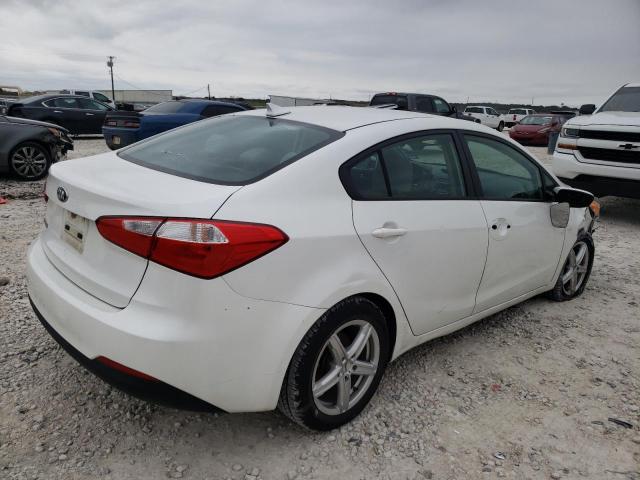 KNAFX4A69F5384238 - 2015 KIA FORTE LX WHITE photo 3