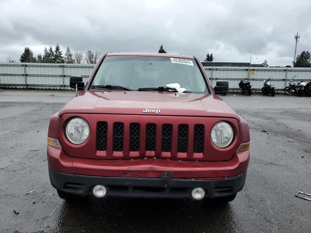 1C4NJPBA0DD225616 - 2013 JEEP PATRIOT SPORT RED photo 5