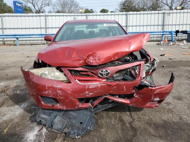 4T1BF3EK1BU183113 - 2011 TOYOTA CAMRY BASE RED photo 5