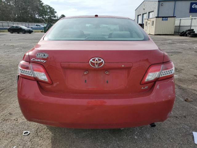 4T1BF3EK1BU183113 - 2011 TOYOTA CAMRY BASE RED photo 6