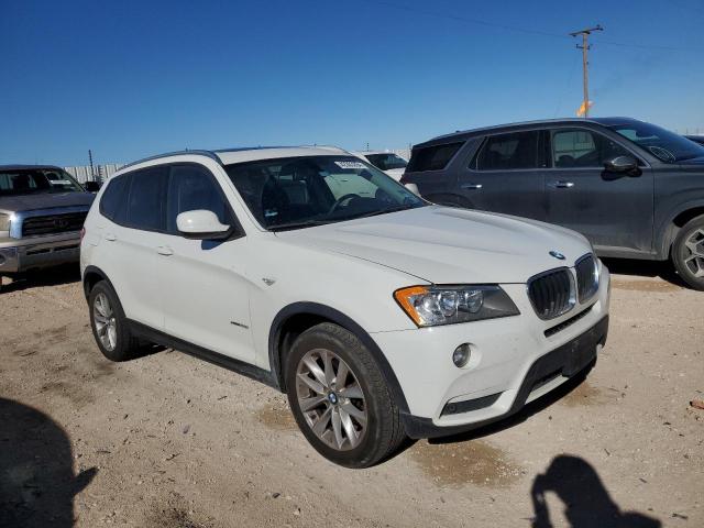 5UXWX9C55D0A10869 - 2013 BMW X3 XDRIVE28I WHITE photo 4