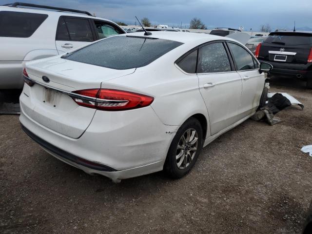 3FA6P0G72HR201425 - 2017 FORD FUSION S WHITE photo 3