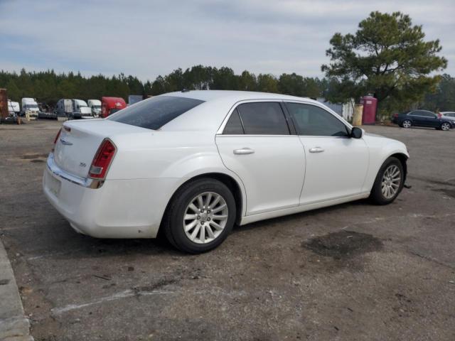 2C3CCAAG9DH556500 - 2013 CHRYSLER 300 WHITE photo 3