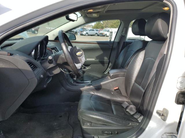 1G1ZE5E18BF353733 - 2011 CHEVROLET MALIBU LTZ თეთრი ფოტო 7