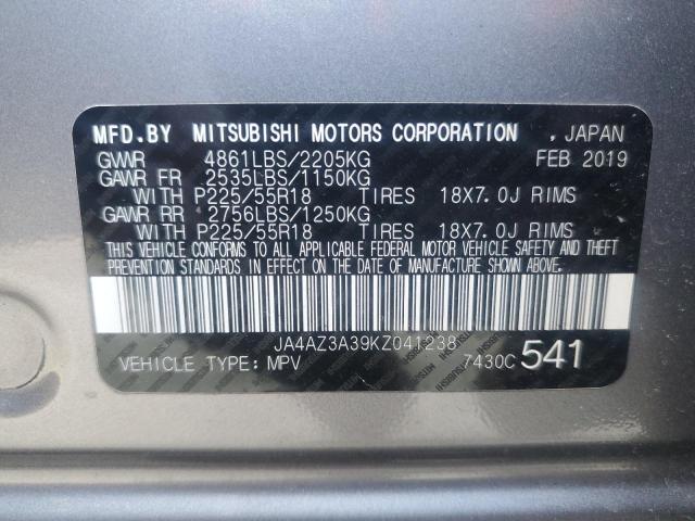 JA4AZ3A39KZ041238 - 2019 MITSUBISHI OUTLANDER SE BLACK photo 14