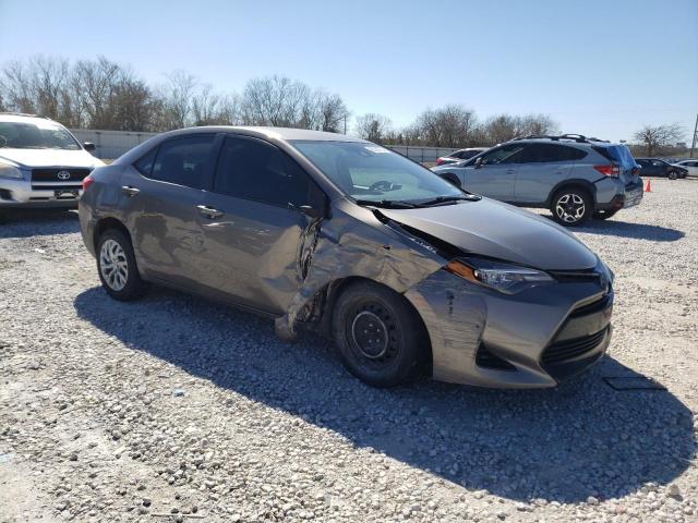 5YFBURHE3JP783341 - 2018 TOYOTA COROLLA L GRAY photo 4