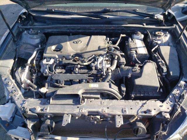 4T1C11AK5LU897910 - 2020 TOYOTA CAMRY LE SILVER photo 11