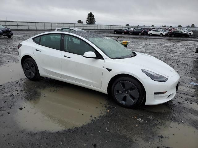 5YJ3E1EB5NF316419 - 2022 TESLA MODEL 3 WHITE photo 4