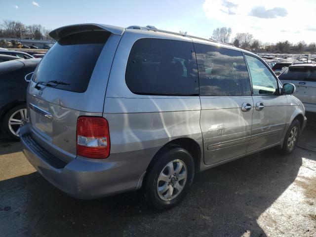 KNDUP132056721777 - 2005 KIA SEDONA EX SILVER photo 3