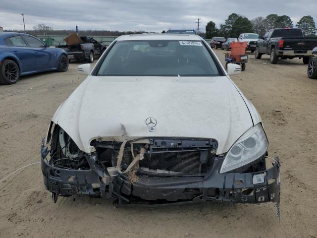 WDDNG7DBXDA517298 - 2013 MERCEDES-BENZ S 550 WHITE photo 5