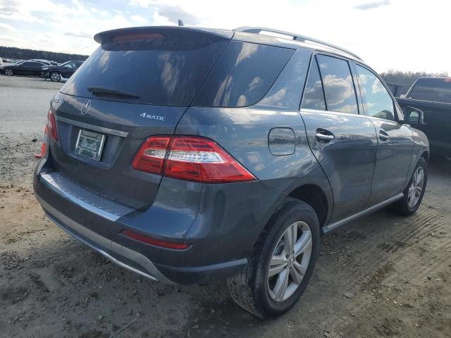 4JGDA5HB7CA049966 - 2012 MERCEDES-BENZ ML 350 4MATIC GRAY photo 3