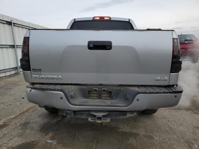 5TFHY5F15AX096936 - 2010 TOYOTA TUNDRA CREWMAX LIMITED SILVER photo 6