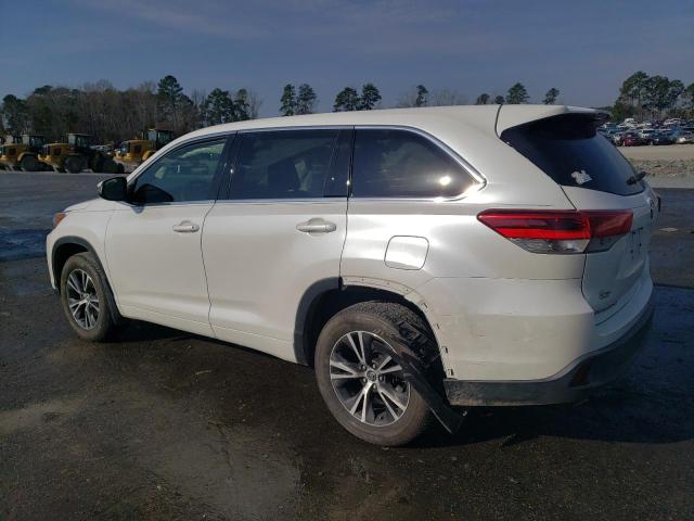 5TDZARFH7HS031311 - 2017 TOYOTA HIGHLANDER LE WHITE photo 2