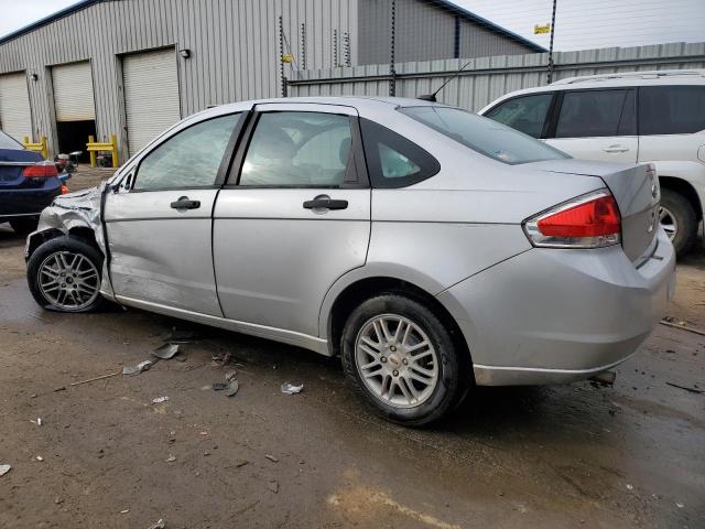 1FAHP35N99W232892 - 2009 FORD FOCUS SE SILVER photo 2