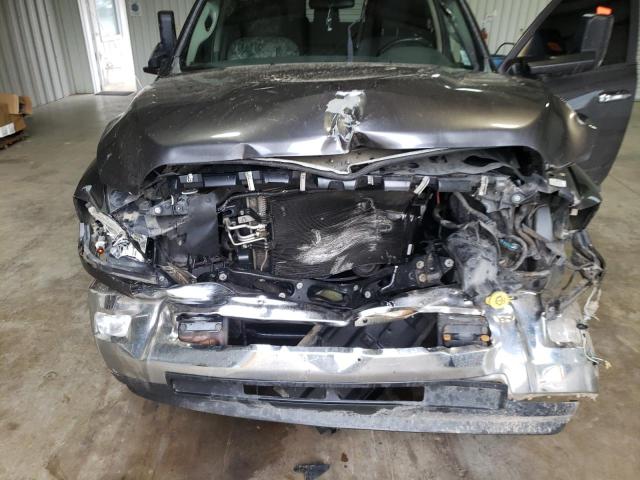 3C6UR5MJ0EG173437 - 2014 RAM 2500 SLT ნაცრისფერი ფოტო 11
