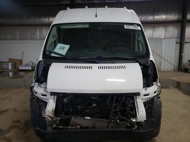 3C6TRVDG2KE533640 - 2019 RAM PROMASTER 2500 HIGH WHITE photo 5