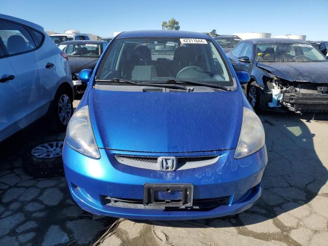 JHMGD38478S059864 - 2008 HONDA FIT BLUE photo 5