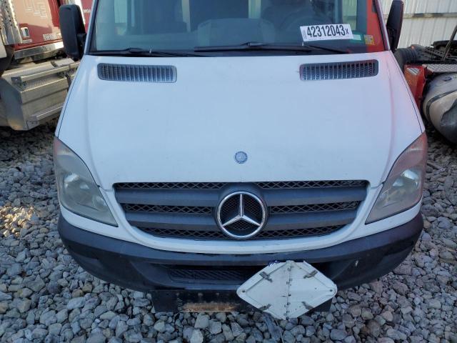 WD3PE8CBXC5684133 - 2012 MERCEDES-BENZ SPRINTER 2500 WHITE photo 12