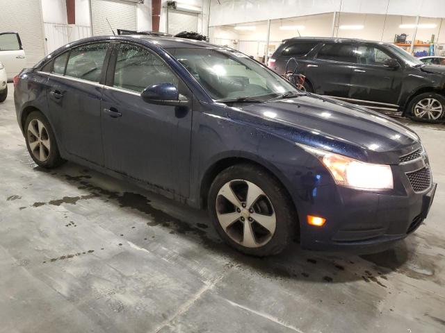 1G1PG5S96B7122996 - 2011 CHEVROLET CRUZE LT BLUE photo 4