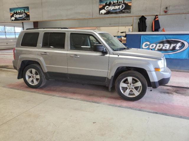 1C4NJRFBXHD113443 - 2017 JEEP PATRIOT LATITUDE SILVER photo 4