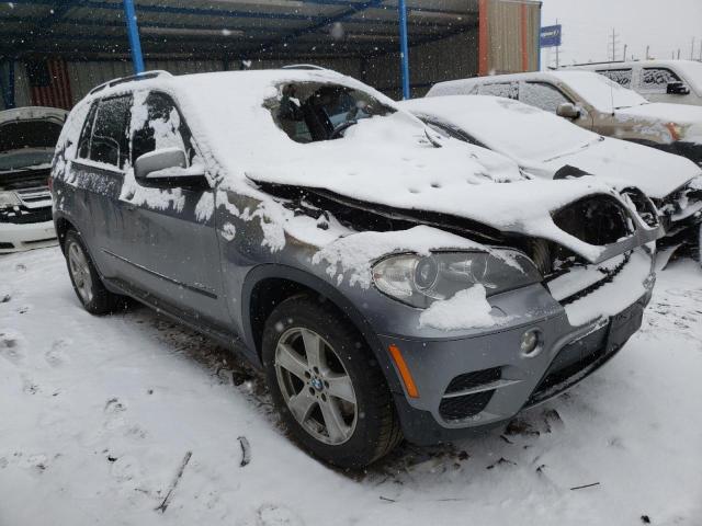 5UXZW0C55CL664759 - 2012 BMW X5 XDRIVE35D GRAY photo 4