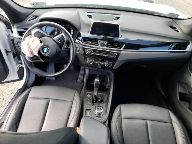 WBXHT3C53K3H35971 - 2019 BMW X1 XDRIVE28I WHITE photo 8