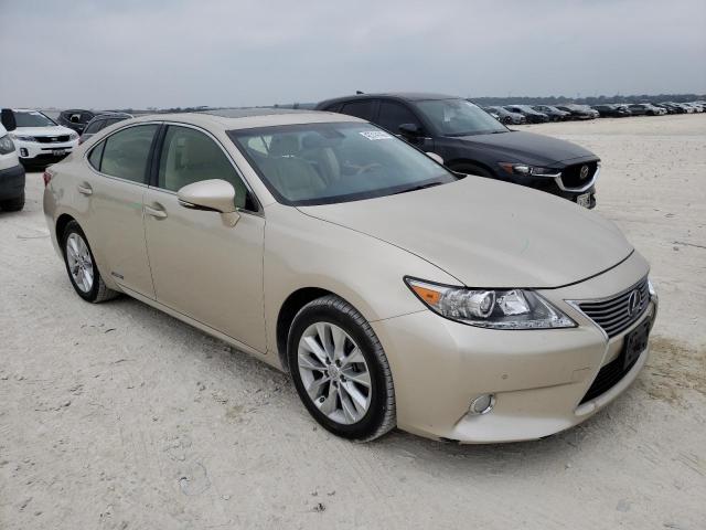 JTHBW1GG5F2092217 - 2015 LEXUS ES 300H GOLD photo 4