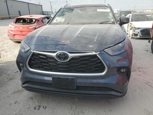 5TDGZRAH6NS111735 - 2022 TOYOTA HIGHLANDER XLE GRAY photo 5