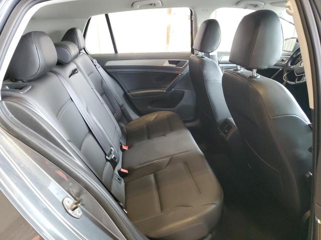 3VW217AU8FM011718 - 2015 VOLKSWAGEN GOLF GRAY photo 10