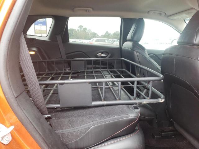 1C4PJMBB7GW306976 - 2016 JEEP CHEROKEE TRAILHAWK ORANGE photo 11