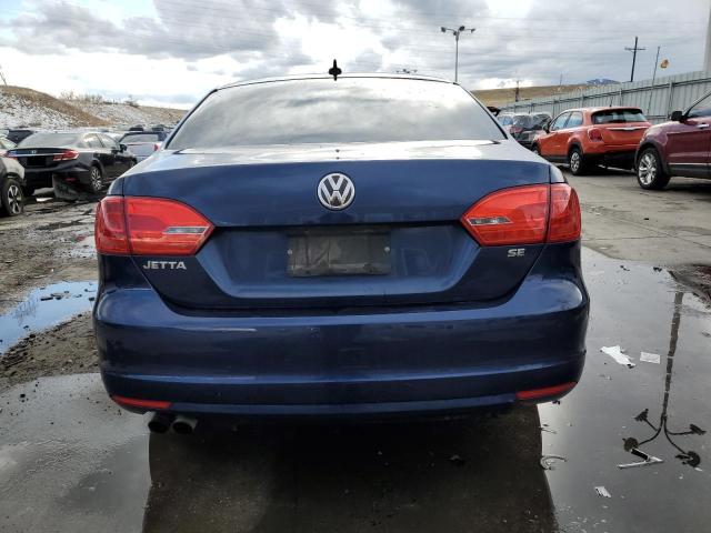 3VWD07AJ8EM351094 - 2014 VOLKSWAGEN JETTA SE BLUE photo 6