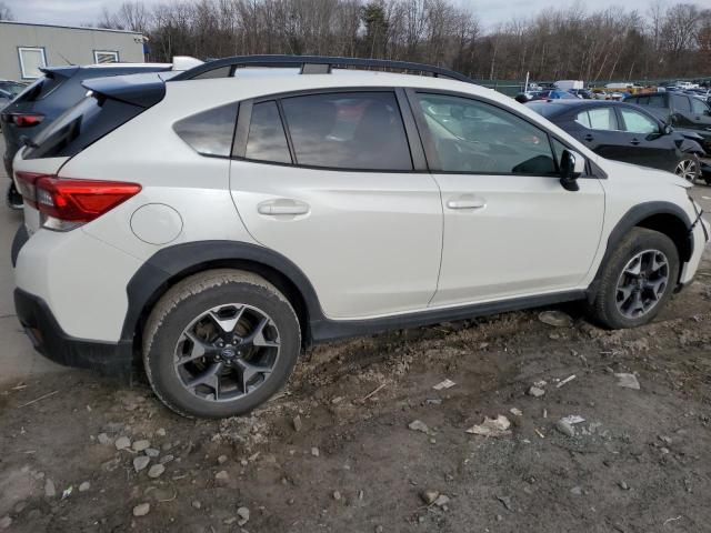 JF2GTAEC3LH246773 - 2020 SUBARU CROSSTREK PREMIUM WHITE photo 3