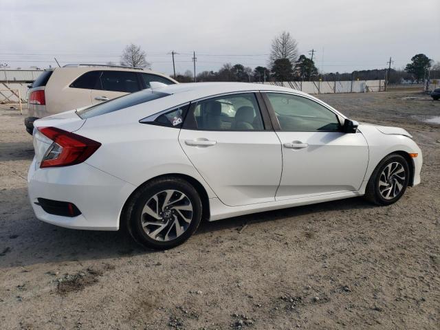 19XFC2F75JE015703 - 2018 HONDA CIVIC EX WHITE photo 3