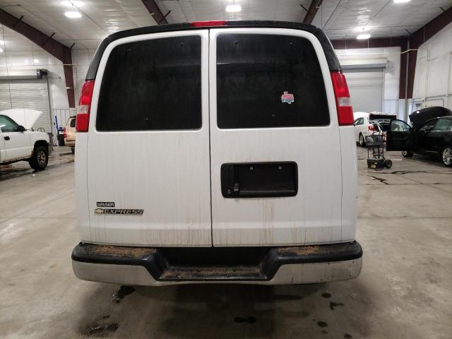 1GAZGPFG4J1228684 - 2018 CHEVROLET EXPRESS G3 LT WHITE photo 6