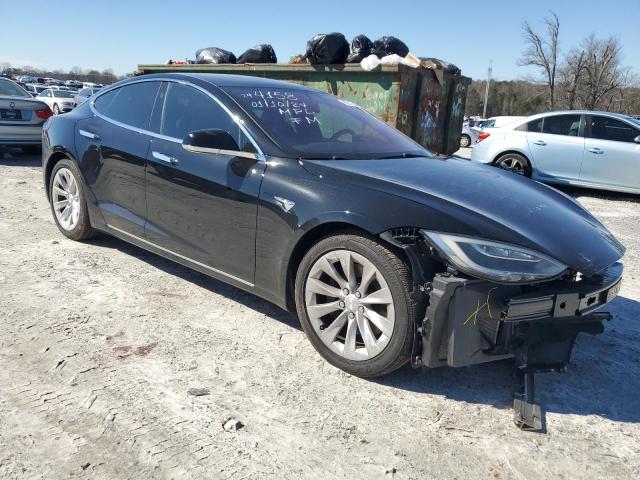 5YJSA1E22JF244158 - 2018 TESLA MODEL S შავი ფოტო 4