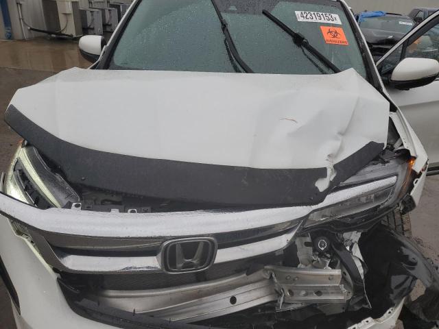 5FNYF6H61LB002388 - 2020 HONDA PILOT TOURING WHITE photo 12