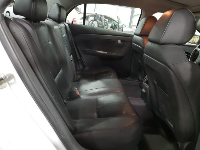 1G1ZE5EB6AF151819 - 2010 CHEVROLET MALIBU LTZ თეთრი ფოტო 10