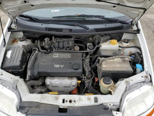 KL1TJ62654B249958 - 2004 CHEVROLET AVEO LS თეთრი ფოტო 11