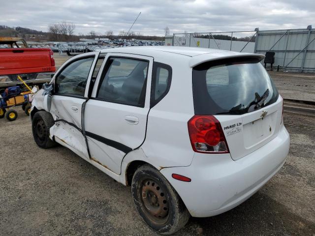 KL1TJ62654B249958 - 2004 CHEVROLET AVEO LS WHITE photo 2