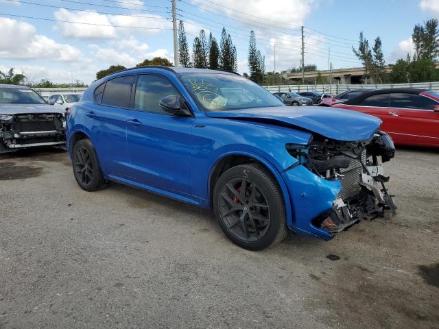 ZASPAJANXL7C75728 - 2020 ALFA ROMEO STELVIO BLUE photo 4