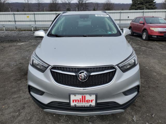 KL4CJESB5JB554723 - 2018 BUICK ENCORE PREFERRED SILVER photo 5