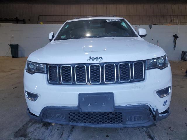 1C4RJFAG2JC457671 - 2018 JEEP GRAND CHER LAREDO أبيض صورة 5