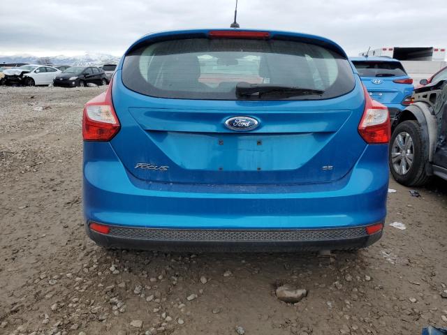 1FAHP3K26CL131201 - 2012 FORD FOCUS SE BLUE photo 6