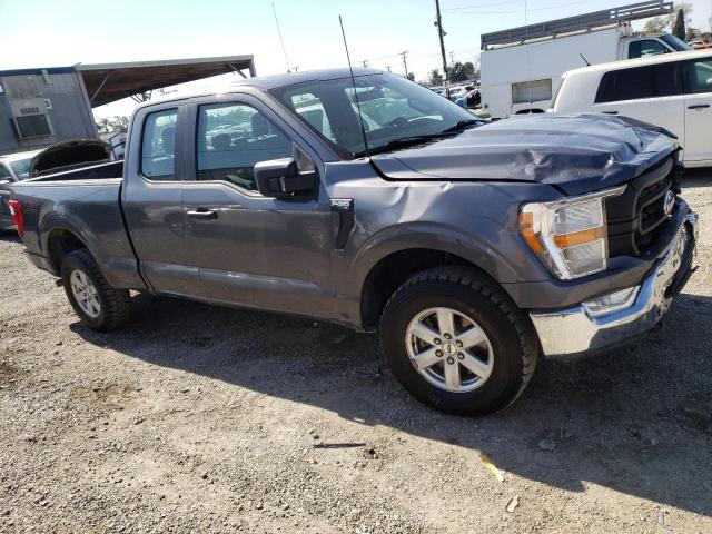 1FTEX1EB4MFC35828 - 2021 FORD F150 SUPER CAB GRAY photo 4