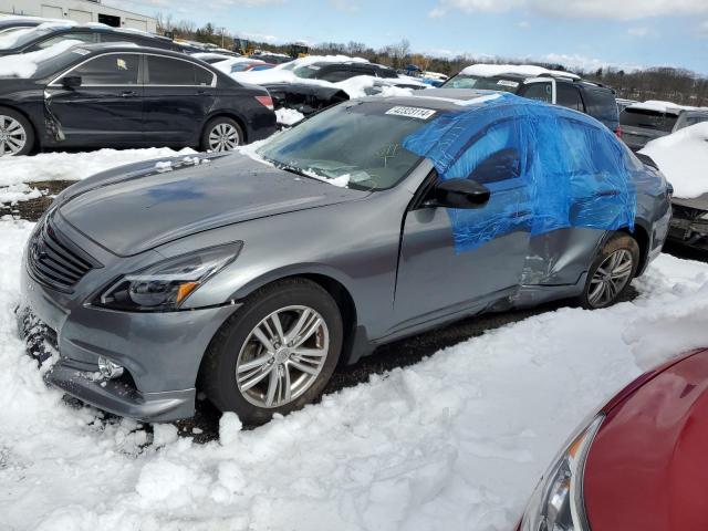 2015 INFINITI Q40, 