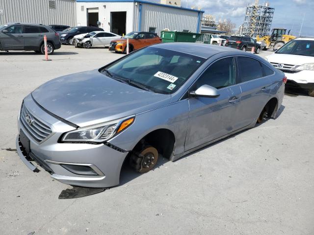 5NPE24AF7HH569291 - 2017 HYUNDAI SONATA SE GRAY photo 1