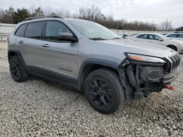 1C4PJMBS5GW214328 - 2016 JEEP CHEROKEE TRAILHAWK SILVER photo 4