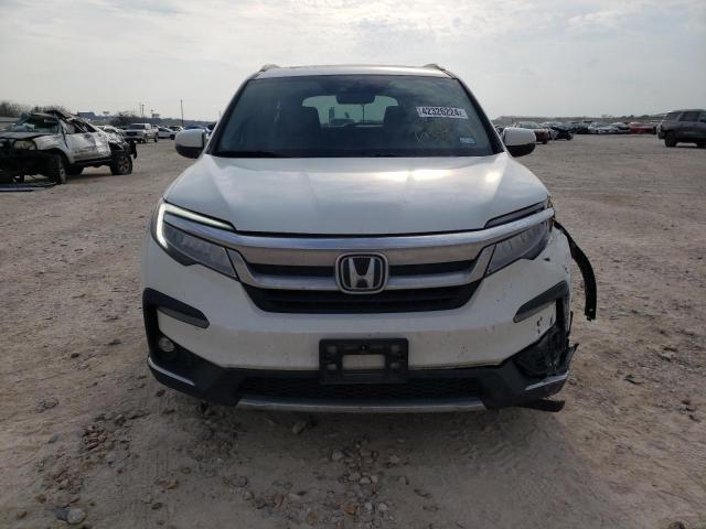 5FNYF5H68NB028001 - 2022 HONDA PILOT TOURING WHITE photo 5